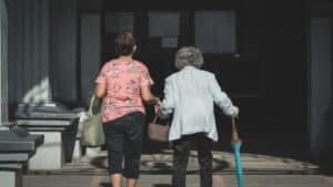 Supporting Elderly Loved Ones: A Guide for Carers