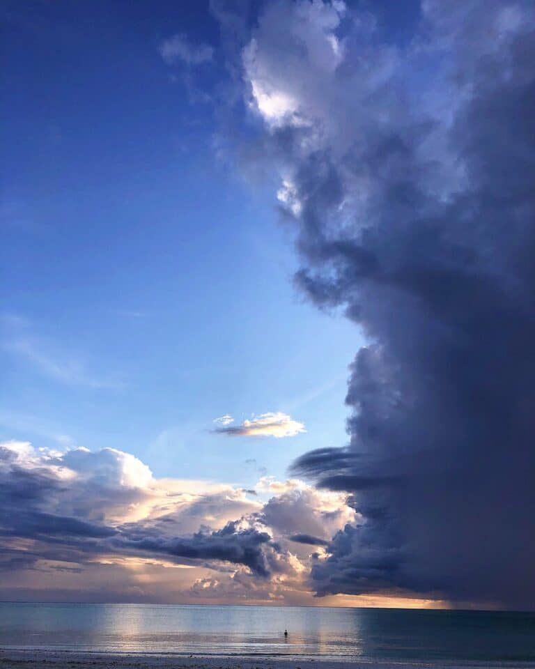 white clouds and blue sky during daytime
